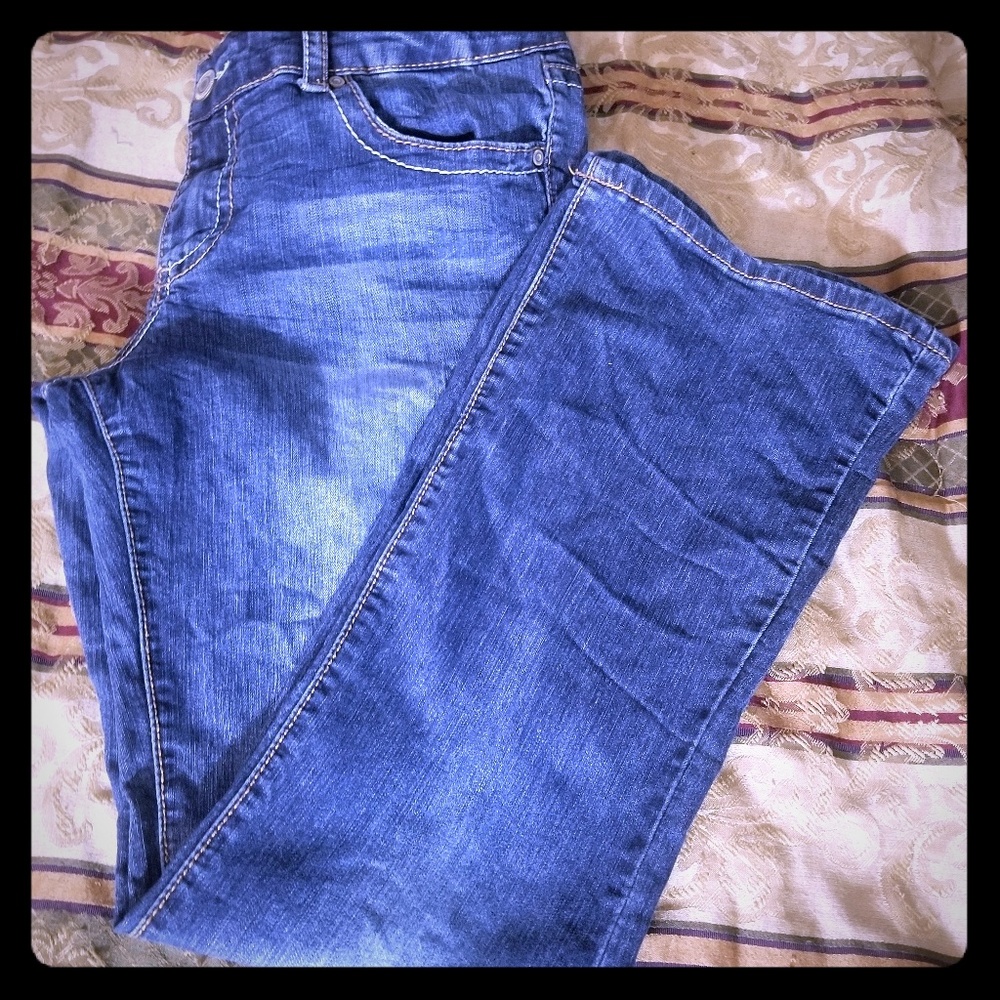 Rhythm in Blues Jeans